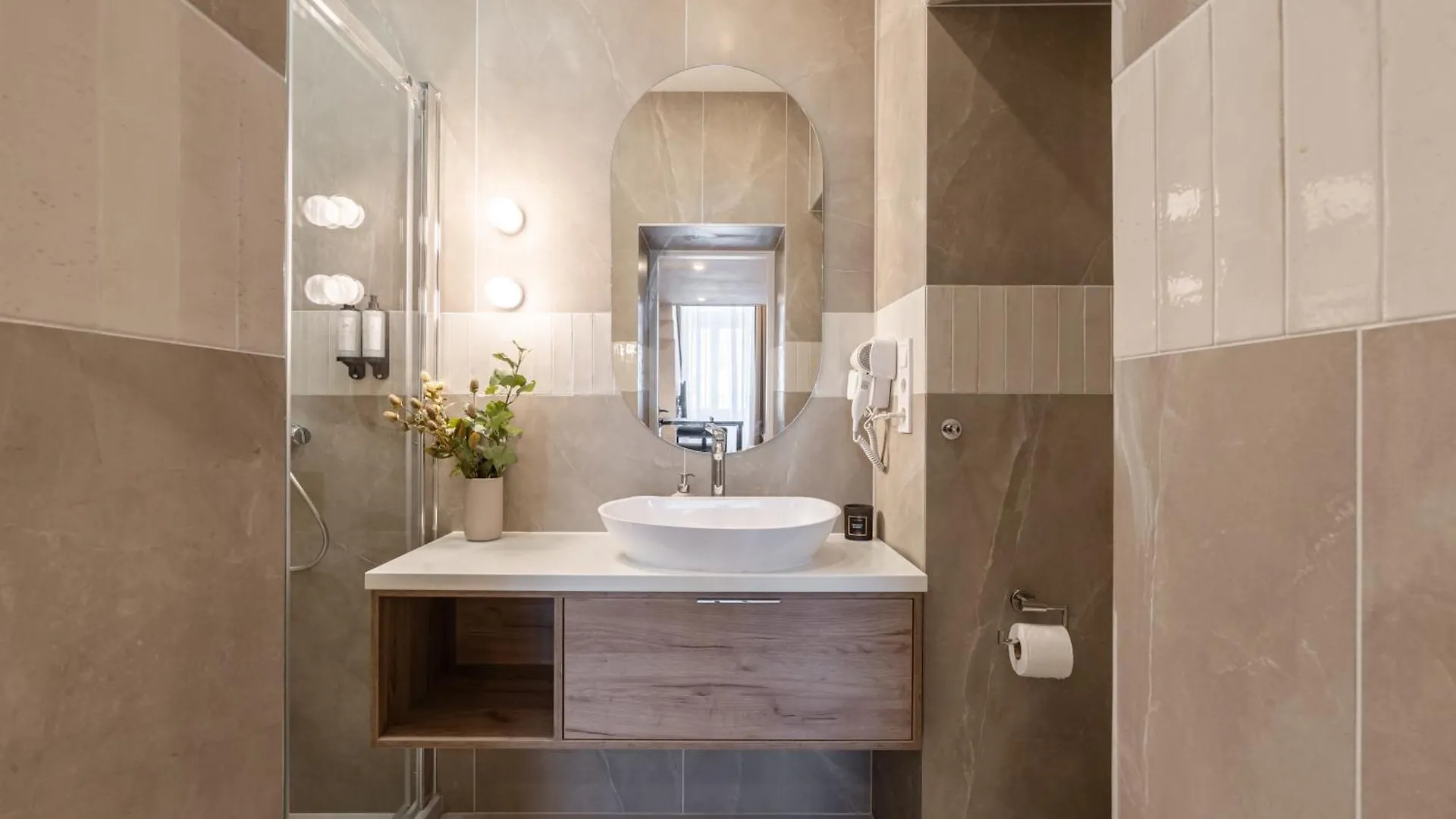 Sofia Boutique Apartments, Best Location By Bqa بودابست 0*,