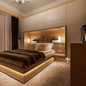Secret Diamond Of The Parlament Apartment